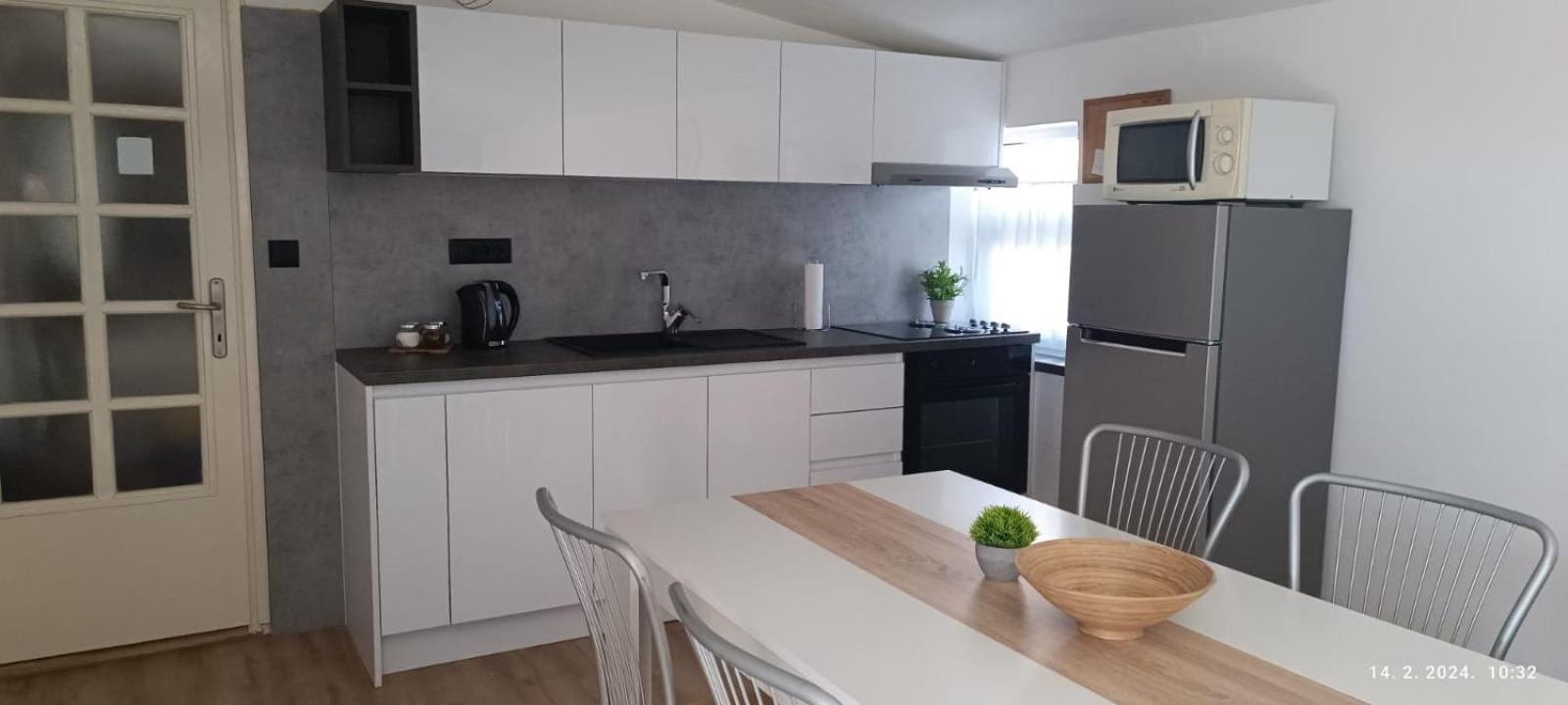 Apartman Jasmina Водице Екстер'єр фото